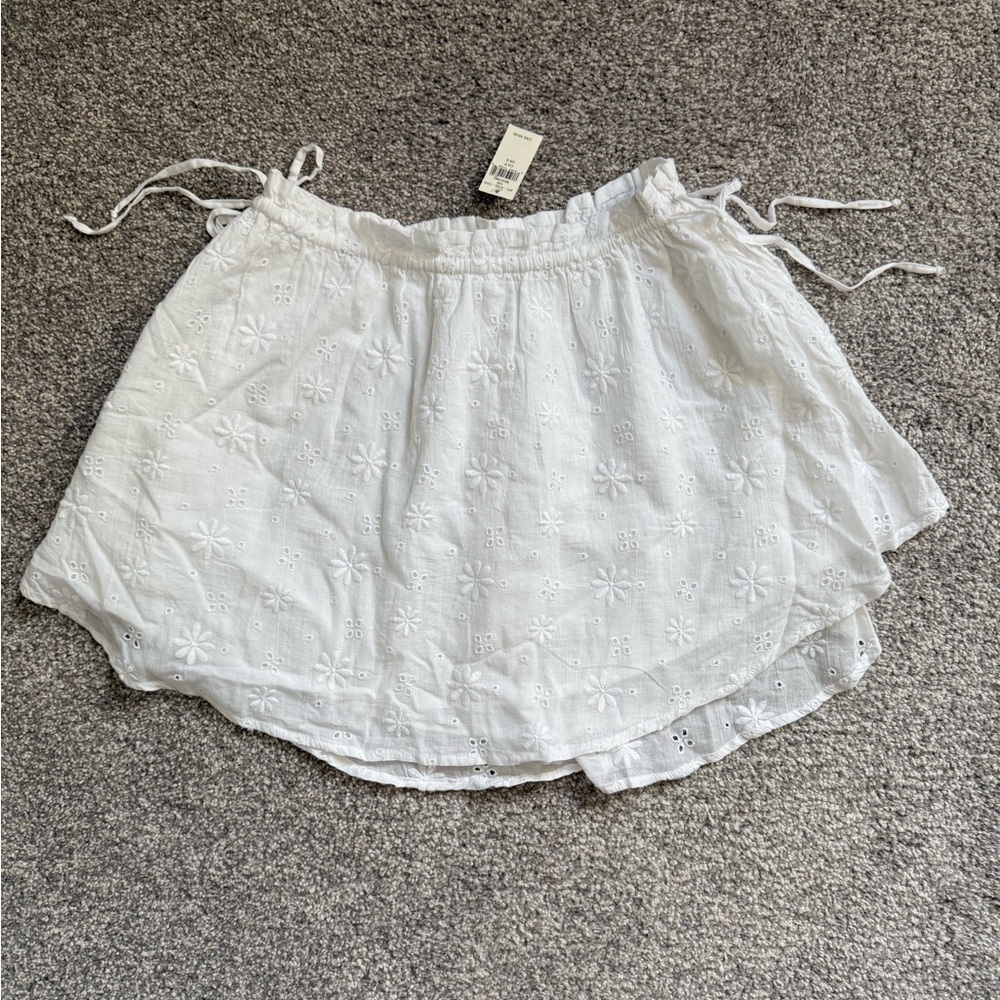 Aerie Floral Embroidered White Mini Skirt